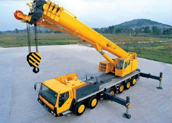 Future Trends in Mobile Crane Technology